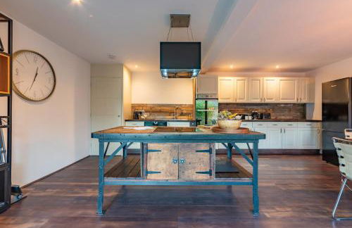 Cotswold holiday let with hot tub - The Old Garage - Foto 14