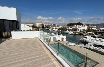 Villa con piscina y vistas canal AV-44 - Foto 37