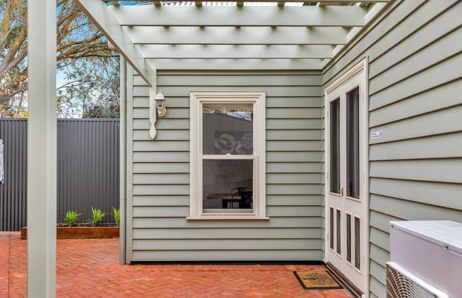 Grandview Accommodation - The Flaxley Apartments - Photo 30