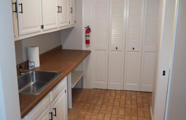 Lorlee - A Large and Luxurious Lakefront Cottage! - Foto 32