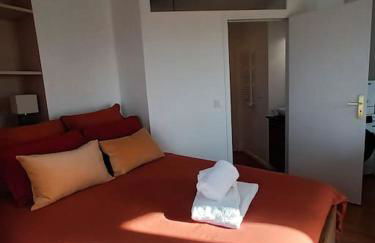 PARIS Balcony TOP FLOOR Room - Foto 30