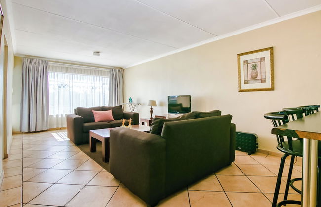 BM Gardens Apartment Hotel - Photo 21