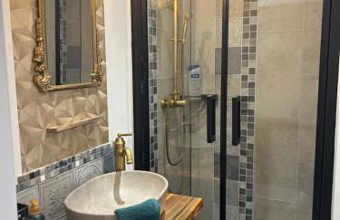 Agréable MAISON familiale - Terrasse - 4 Chambres - 2 SDB - Limoges - Foto 14