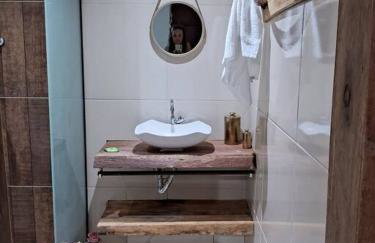 Casa Rústica de Madeira - Foto 20