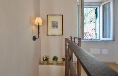 2 Bedroom Lovely Apartment In Gombitelli - Foto 22