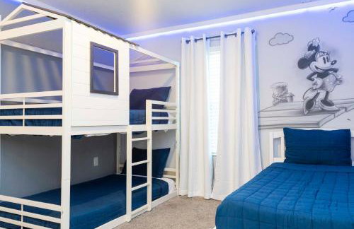 Magnificent 5Bd w/ Pool Close to Disney @Storey Lake 4800 - Foto 78