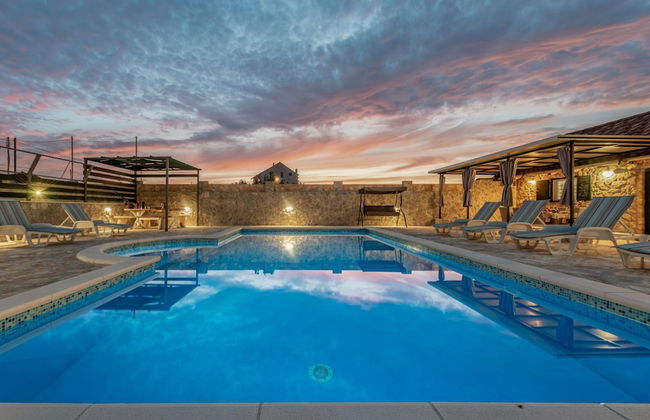 Villa Fenix Zadarvillas - Photo 2