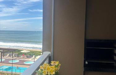 Apartamento Frente Mar, Churrasqueira, Piscina, Jacuzzi, 20 Minutos do Beto Carrero - Foto 37