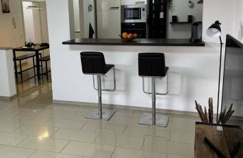 C&V 3 Personen 2 Zimmer WLAN SmartTV Boxspringbett - Foto 5