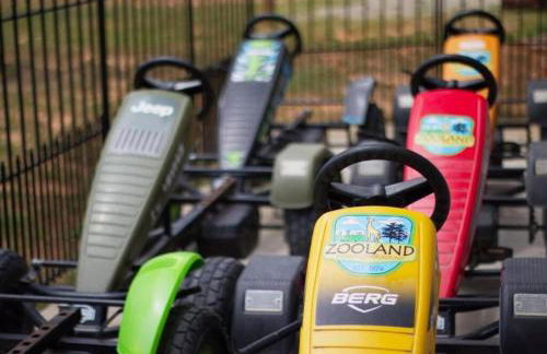 Modern 2BR Aparment near NC ZOO w Parking - Foto 31