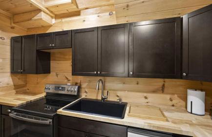 Waterfront 1-acre Private Dock, Hot Tub, Firepit Bankhead Lodge by Avantstay - Foto 48