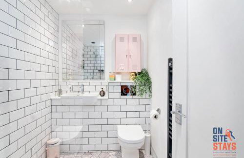 OnSiteStays Welling, Modern 2 Bed House, Free Parking & Wifi - Photo 2