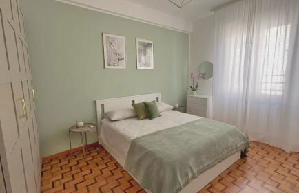 Dimora Pasolini , Stylish Two Bedroom Apartment in the Historic Center - Foto 12