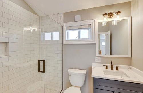 Chapman Lake Retreat with Pier, Fire Pit and Games - Foto 28