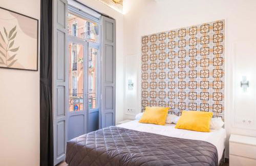 Classy Studio Apartment with Unique Design - Photo 8