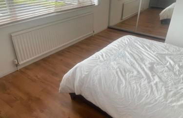 Super House with Large Pool!! 5 min from West Wittering - Foto 3