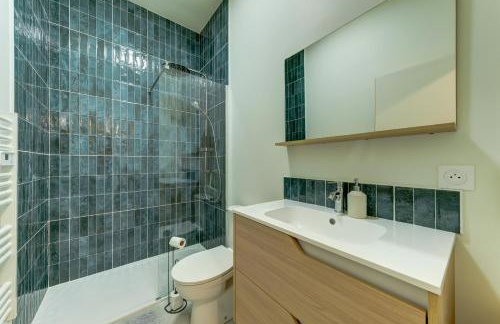 L'Émeraude - une suite élégante aux portes de Lyon - Foto 17
