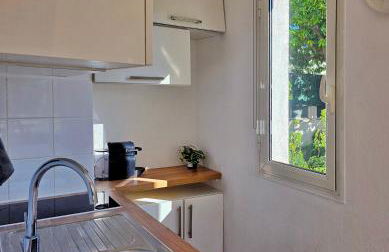 Studio près mer et aéroport - Studio near sea and airport - Photo 4