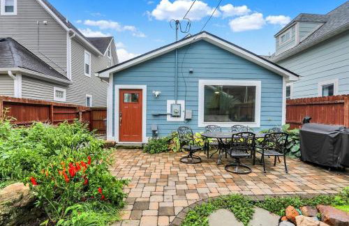 Prime location very close to downtown! - Photo 21