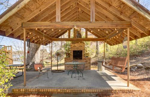 Lakefront Leesburg Home with Private Dock and Ramp! - Foto 4