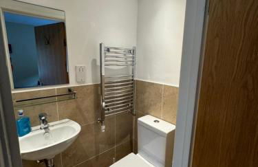 Studio-1-Staines/Heathrow/London-own entrance - Foto 18