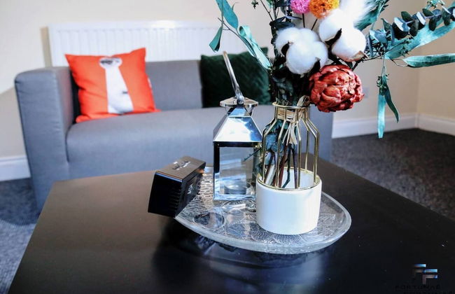 Beautiful 5-bed House Roker Beach - Photo 32