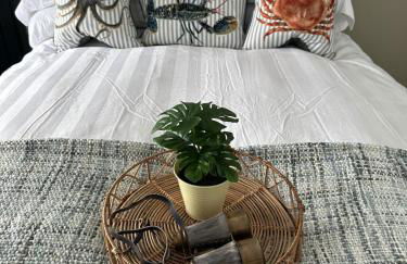 The Boat Cottage - private beach access - Foto 27