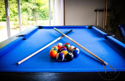 Spacious 6BR Villa in 32 Le More Birmingham with 7 Beds and Free Onsite Parking - Foto 2