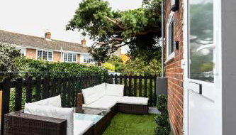 Bold Coastal Retreat with Boudoir Interiors, Felpham Village - Foto 4, Garden, Garden view