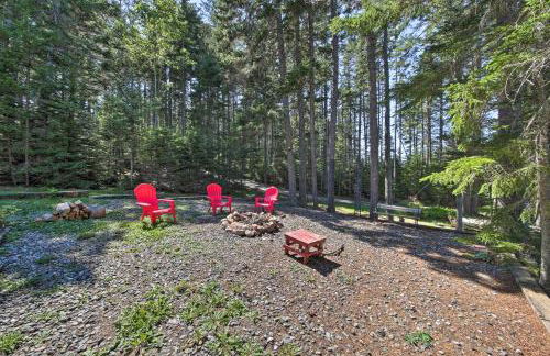 Cozy Cottage on Cat Cove with Wraparound Deck! - Foto 22