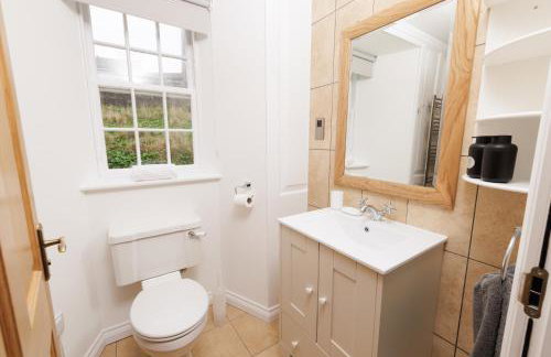 Auld Haa, Scalloway - Photo 21