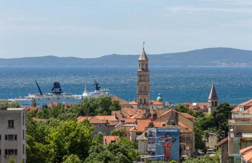 Nest Apartment - Photo 23