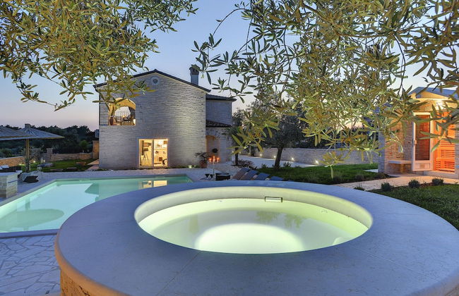 Charming Villa With Heated Pool Near Rovinj - Foto 24