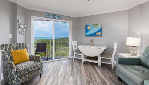 Sea View and Sunrise Top Floor Ocean Pointe 2412 - Foto 3