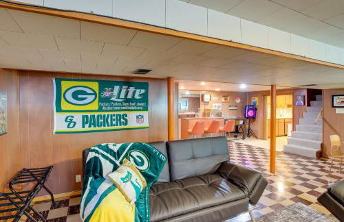 Retro Green Bay Home Steps to Lambeau Field! - Foto 18