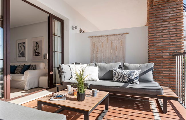 Los Arqueros Sunny Balcony With Pool - Ref M52 - Photo 23