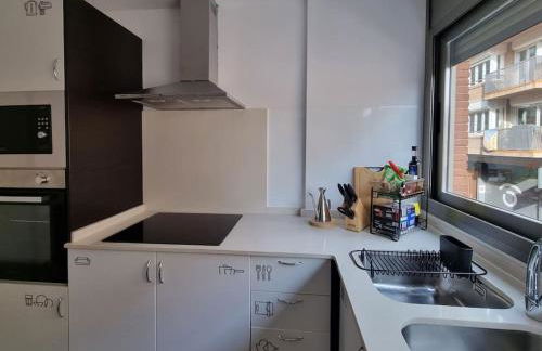 QEhome - confort, parking y cargador EV en el centro de Manresa - Photo 20