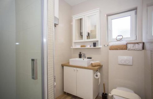 2 Bedroom Gorgeous Home In Mali Ston - Foto 12