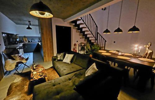 Stodoły na wzgórzu - Foto 31