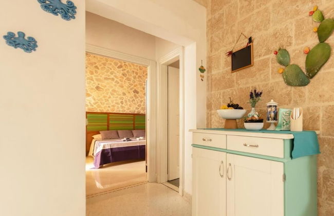 Little Home Holidays - Photo 17