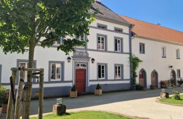 Gutshaus De La Fontaine - Photo 1