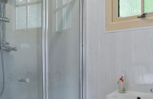 The Shepherd's Hut - Foto 9