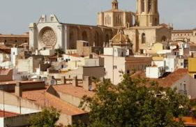 Piso Exclusivo con 5 Dormitorios en el Corazón de Tarragona - Foto 27