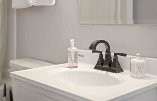 Chic 6BR Retreat:10 beds 3.5 Baths for Groups*ste - Foto 53