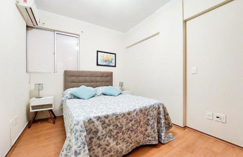 Apto 2 quartos, centro, garagem, ar condicionado - Foto 15