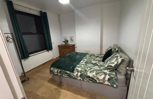 Cheerful 3 Bedroom Townhouse - Foto 16