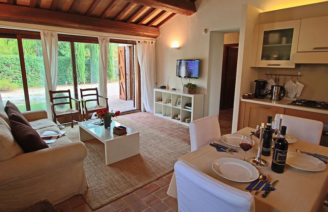 Modern Holiday Home in Foligno - Loc. With Pool - Foto 58