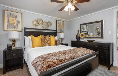 Soaking tub w Washer and Dryer, WiFi - Foto 4