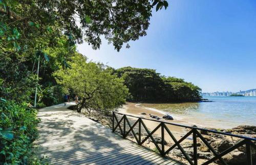 1 quadra da Praia e da Roda Gigante - Foto 53