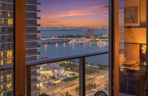 Brickell Bay View - Photo 1